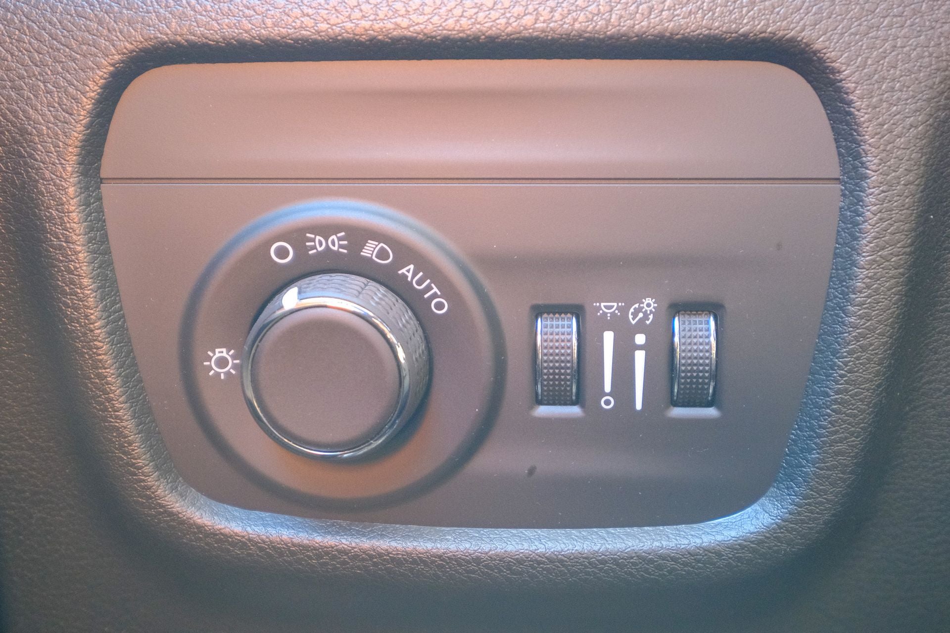 2024 Jeep Grand Cherokee L Laredo 4x4