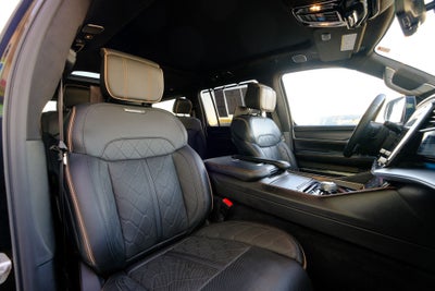 2023 Jeep Grand Wagoneer L Series III Obsidian 4x4