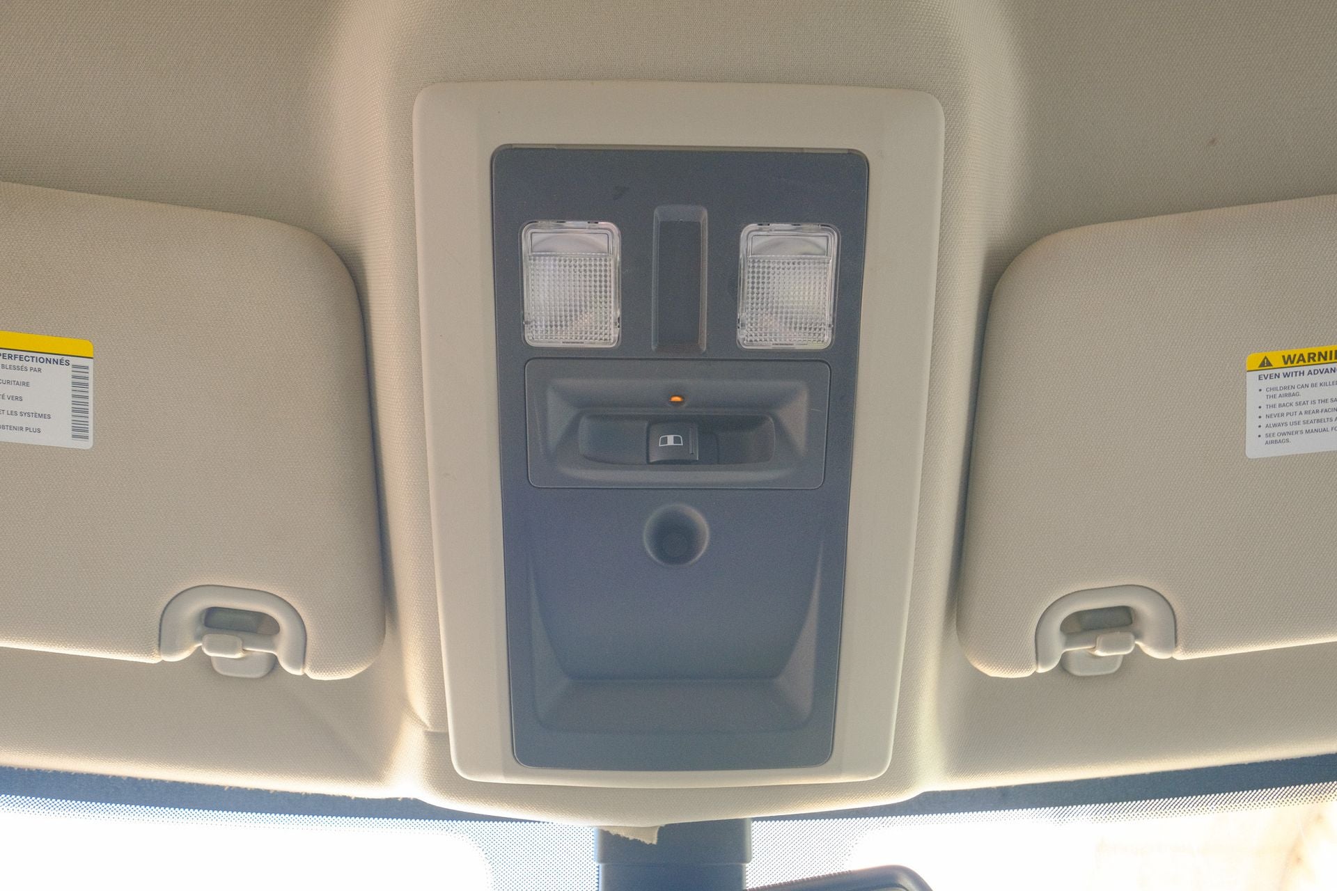 2023 RAM 1500 Classic SLT Crew Cab 4x4 5'7' Box