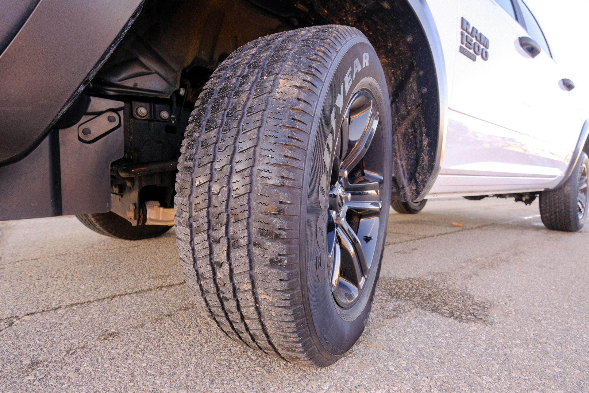 2024 RAM 1500 Classic Warlock Crew Cab 4x4 5'7' Box