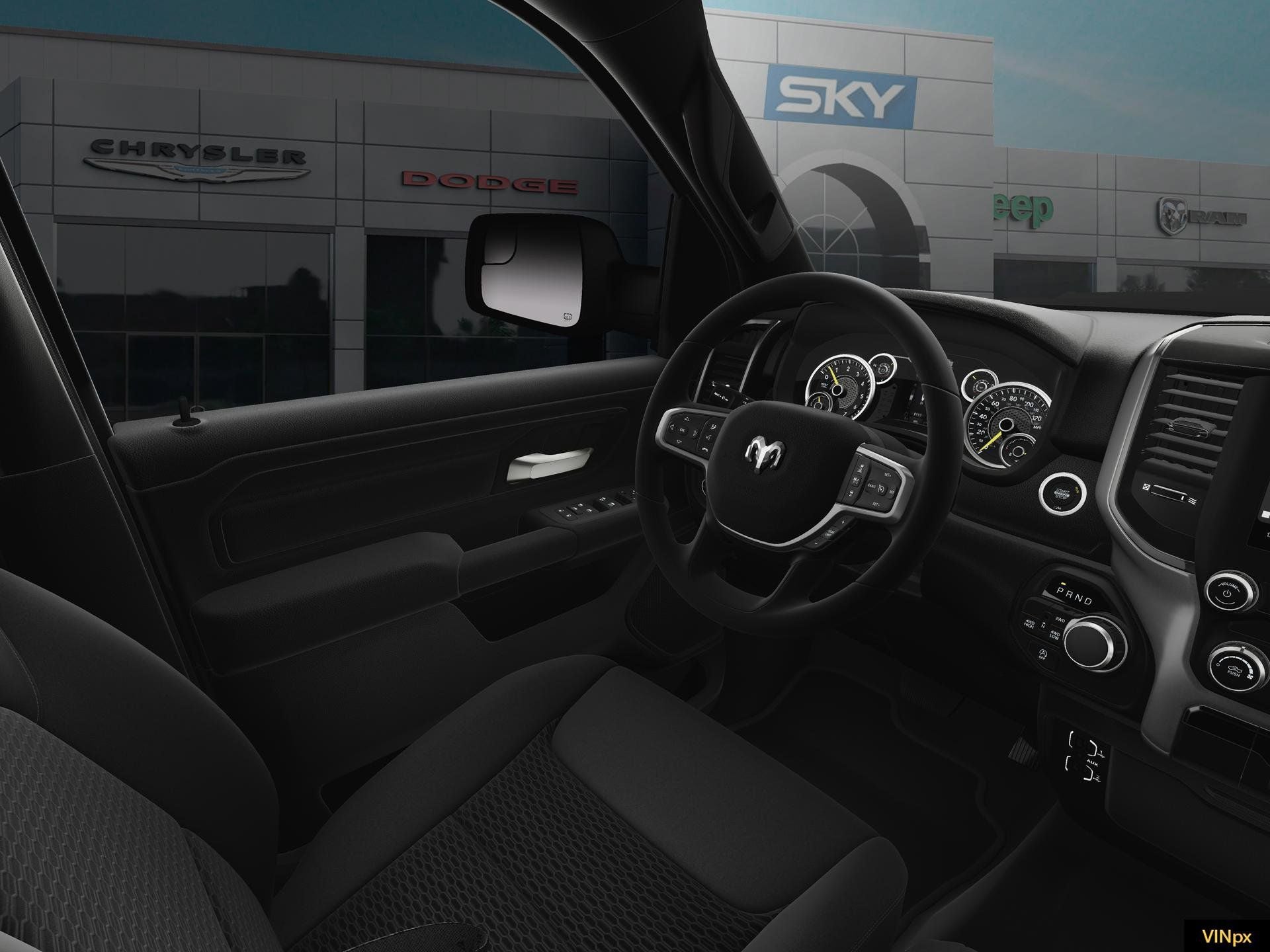 2025 RAM Ram 1500 RAM 1500 TRADESMAN QUAD CAB 4X4 6'4' BOX