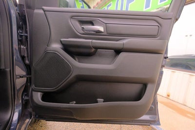 2025 RAM 1500 Tradesman Crew Cab 4x4 5'7' Box