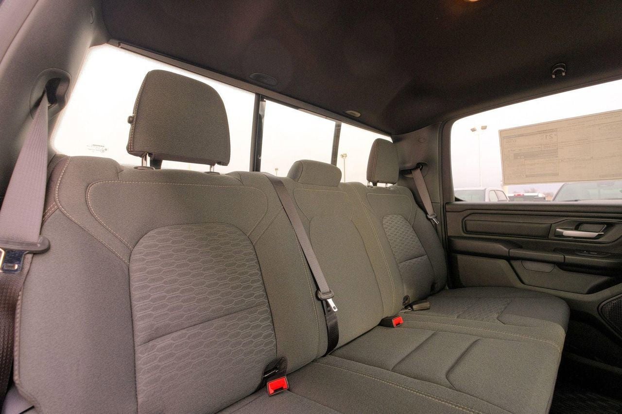 2025 RAM 1500 Tradesman Crew Cab 4x4 5'7' Box