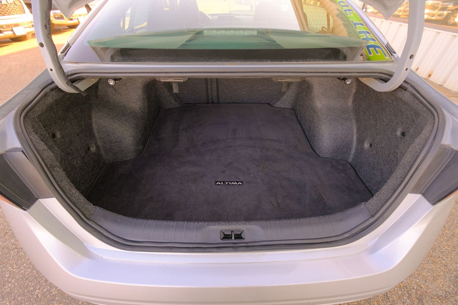 2024 Nissan Altima SV FWD