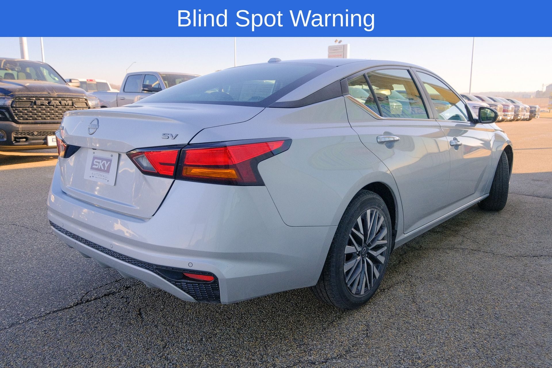 2024 Nissan Altima SV FWD