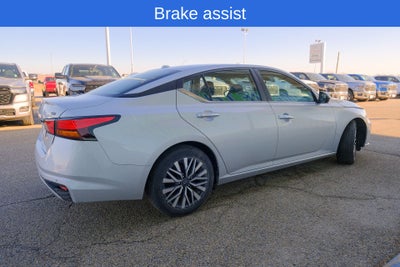 2024 Nissan Altima SV FWD