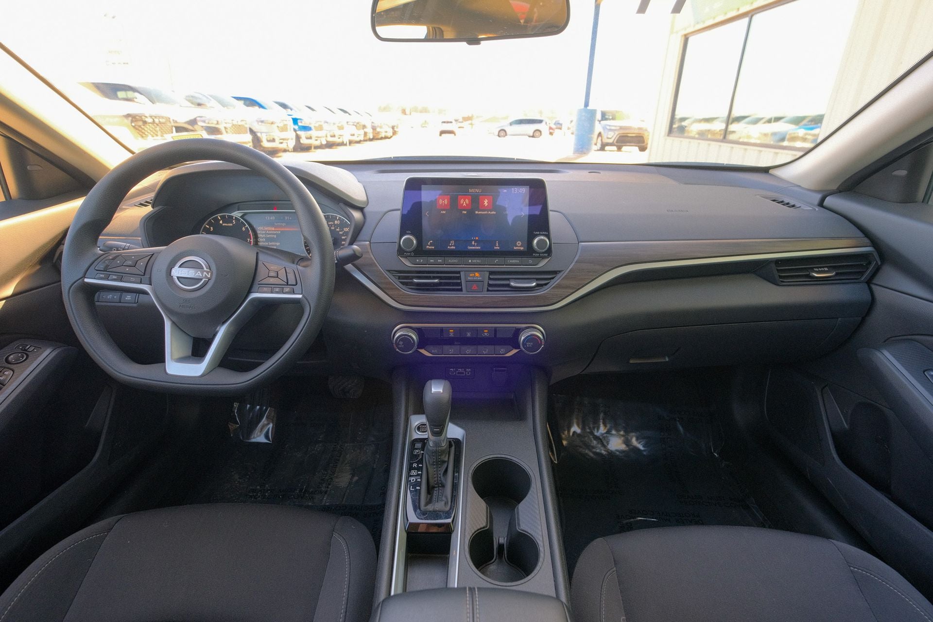 2025 Nissan Altima SV FWD