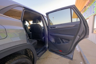 2025 Volkswagen Atlas Cross Sport 2.0T SE w/Technology