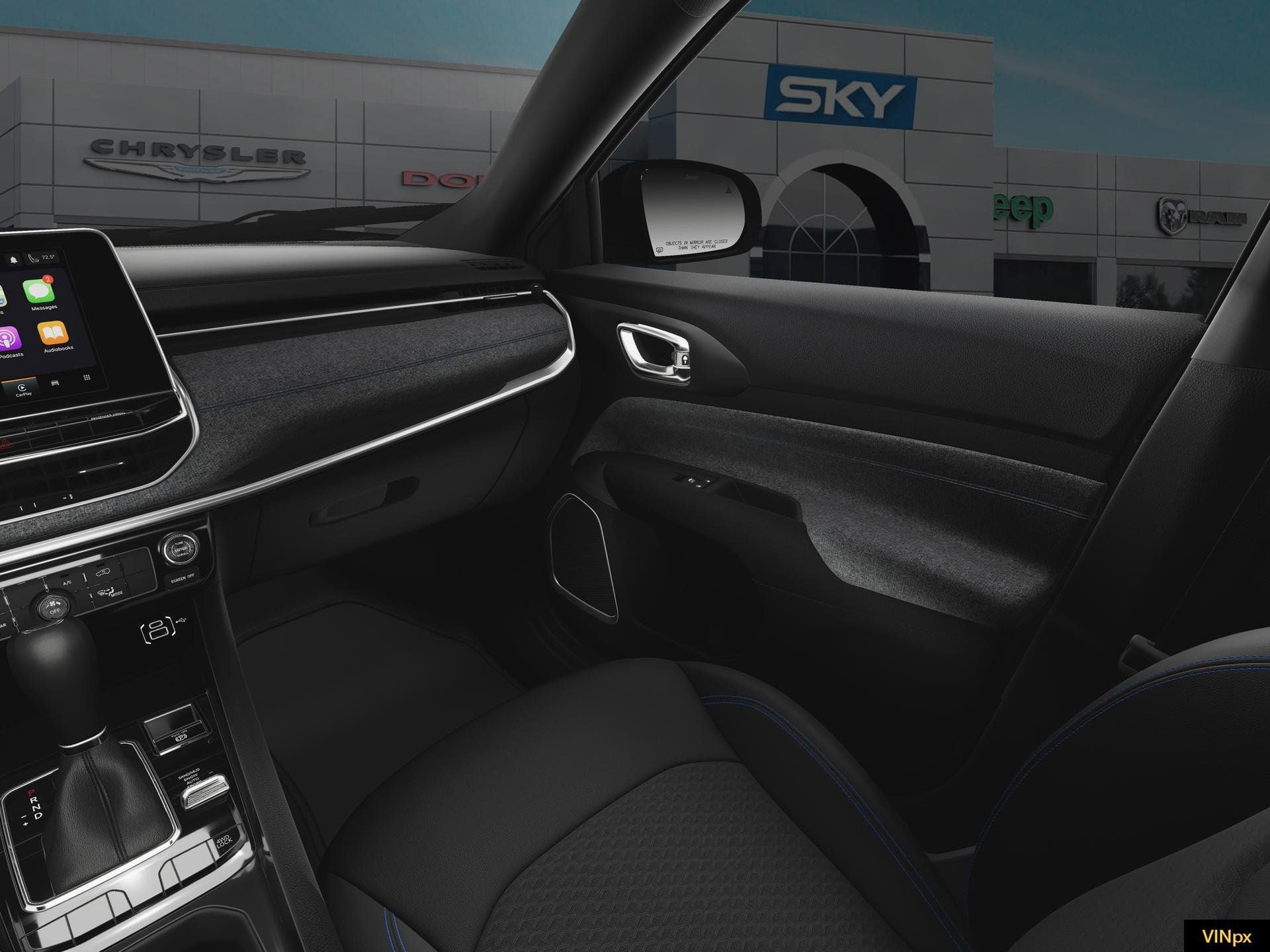 2025 Jeep Compass COMPASS LATITUDE 4X4