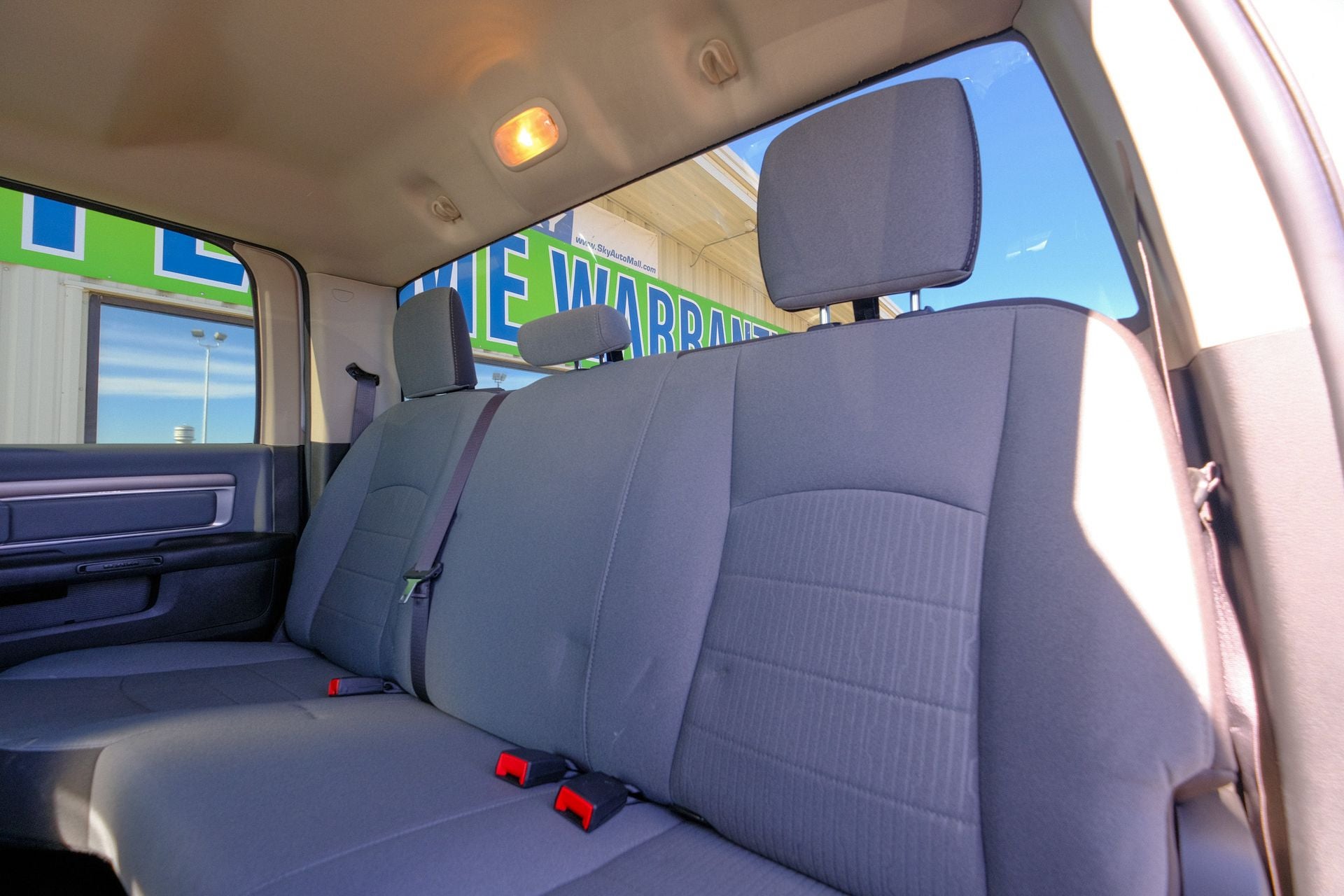 2023 RAM 1500 Classic SLT Crew Cab 4x4 5'7' Box