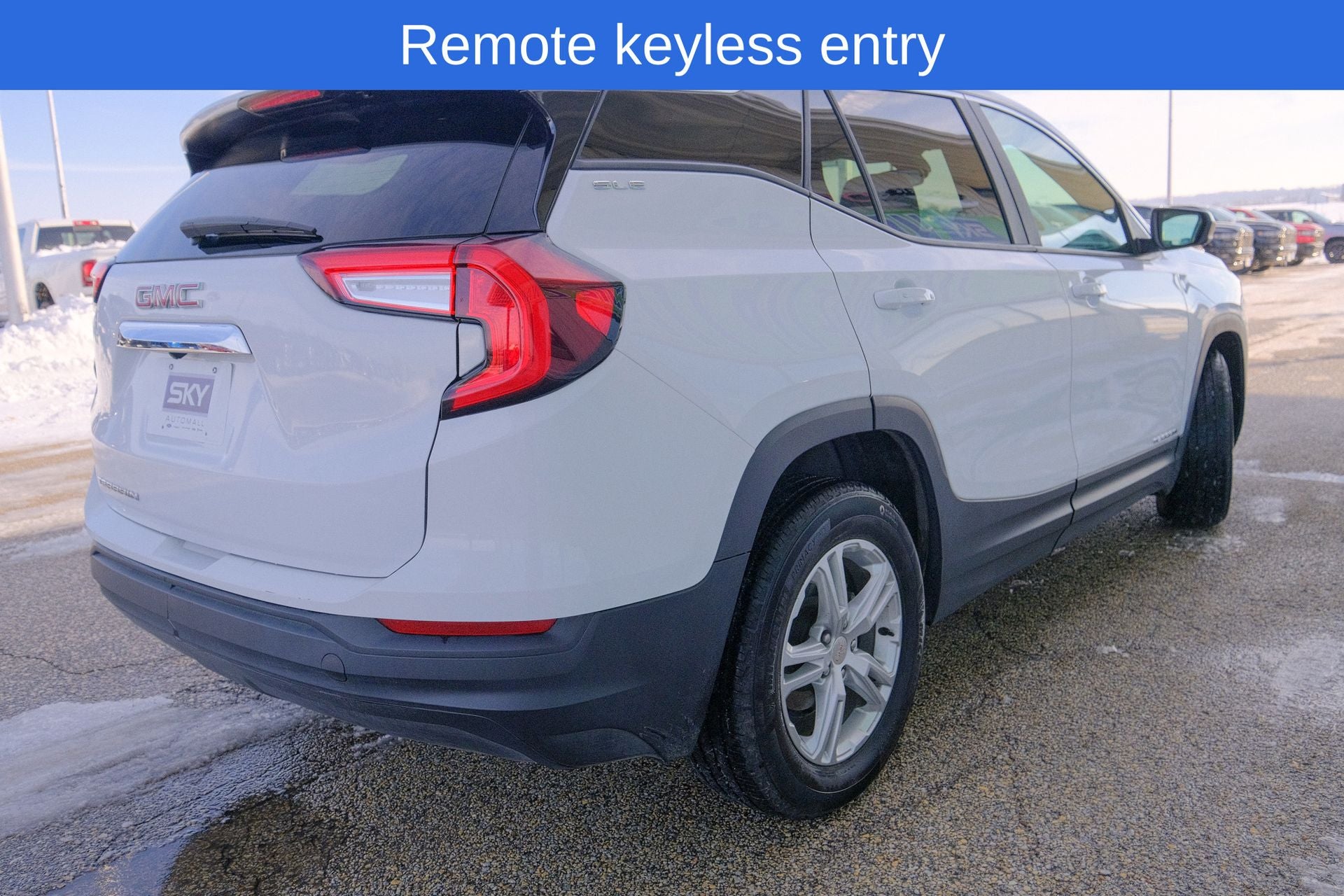 2024 GMC Terrain FWD SLE