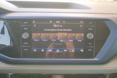 2024 Volkswagen Taos 1.5T SE