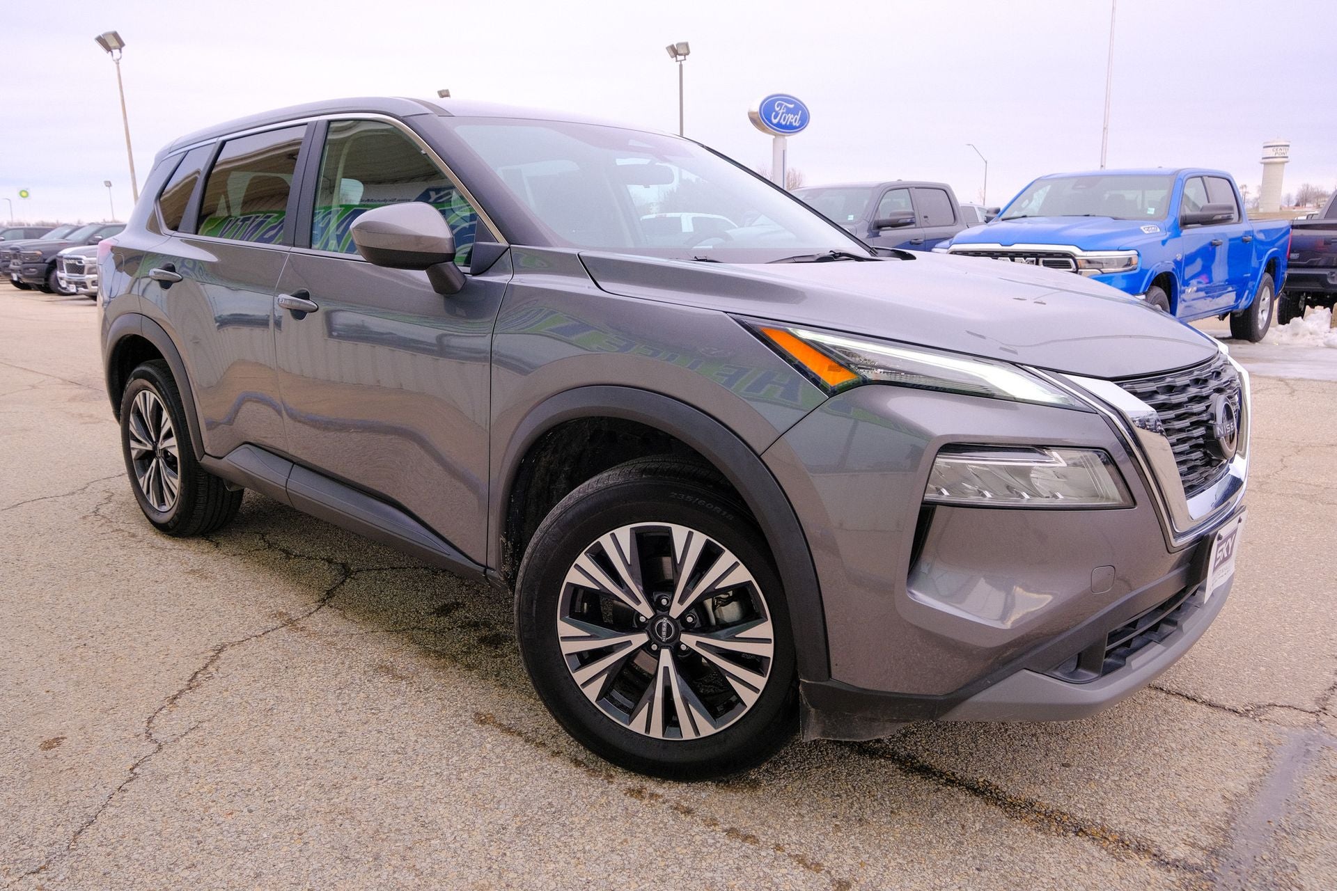 2023 Nissan Rogue SV FWD