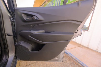 2025 Chevrolet Trax FWD LT