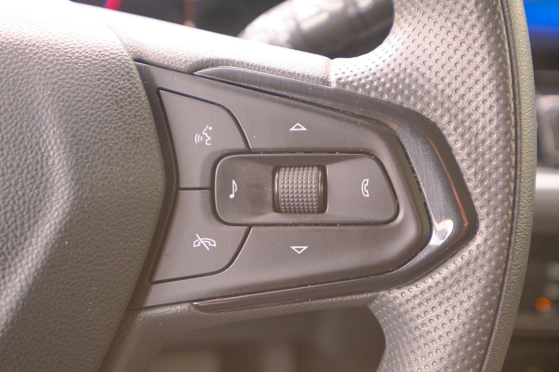 2025 Chevrolet Trailblazer FWD LT