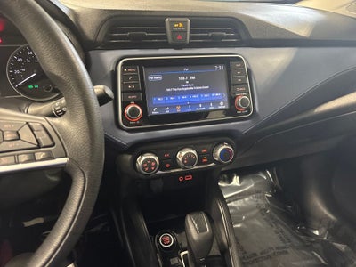 2023 Nissan Versa 1.6 SV