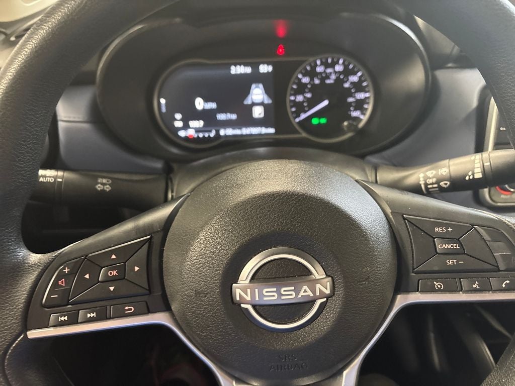 2023 Nissan Versa 1.6 SV