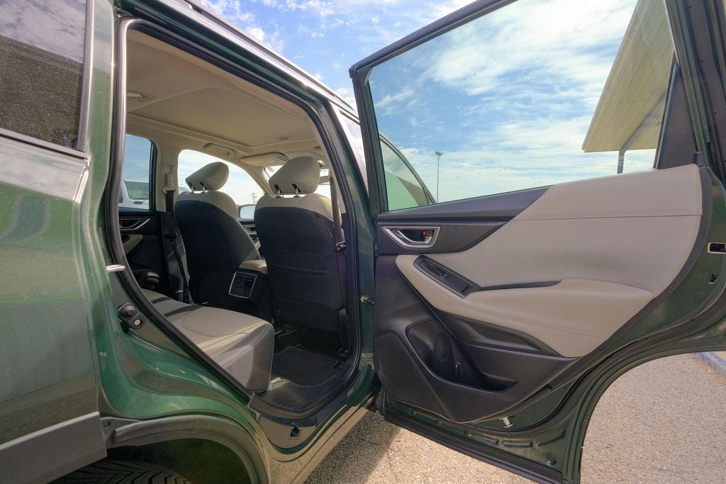 2024 Subaru Forester Premium